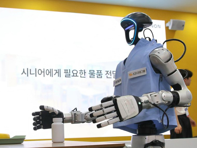 Module ngón tay tinh tế của robot dịch vụ hỗ trợ bệnh nhân an toàn