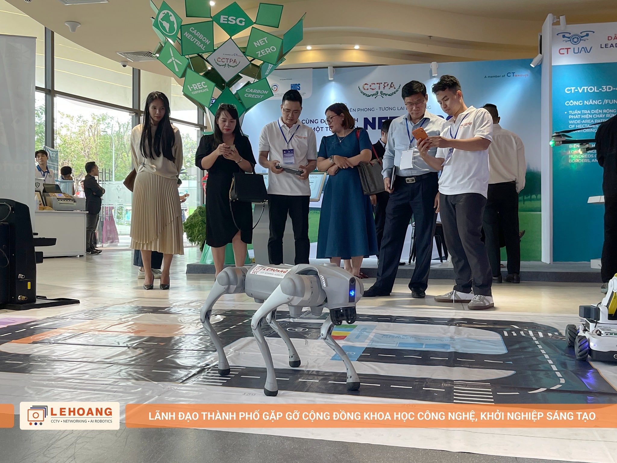 Lê Hoàng Robotics tại sự kiện 
