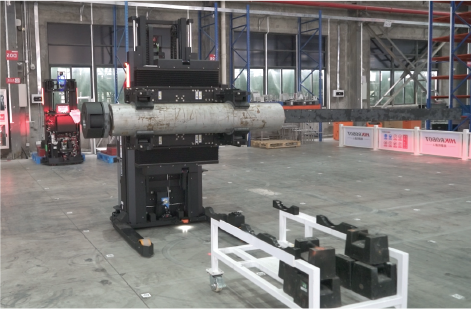 Giải pháp robot tự hành cho vận chuyển vật liệu đặc thù tại nhà máy kéo tinh thể silicon