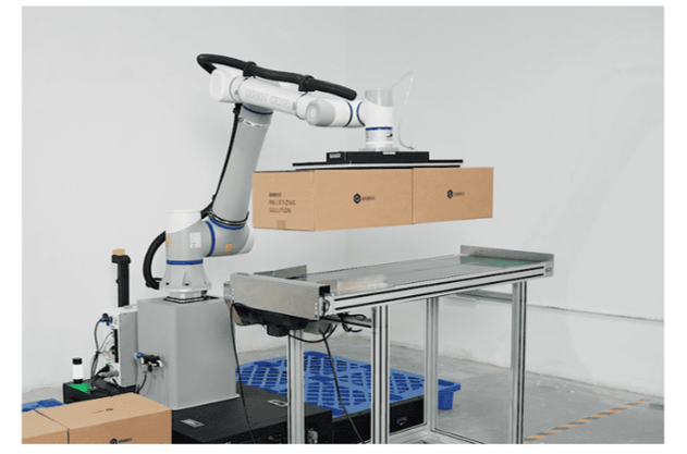 Giải pháp xếp dỡ hàng hóa tự động với robot cộng tác Dobot CR20A